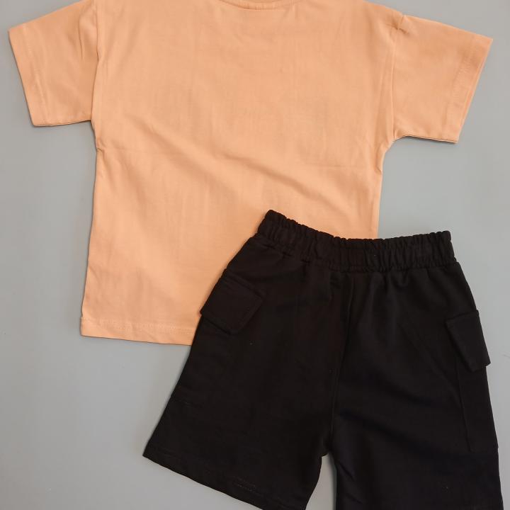 SET SHIRTS AND PANTS