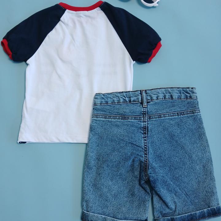 SET T-SHIRT AND SHORTS JEANS