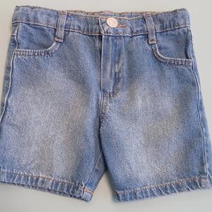 SET T-SHIRT AND SHORTS JEANS
