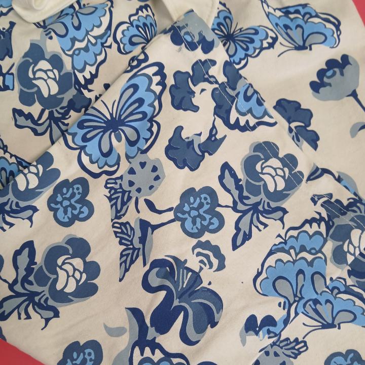 SET T-SHIRT AND PANTS