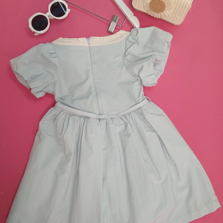 DRESSES