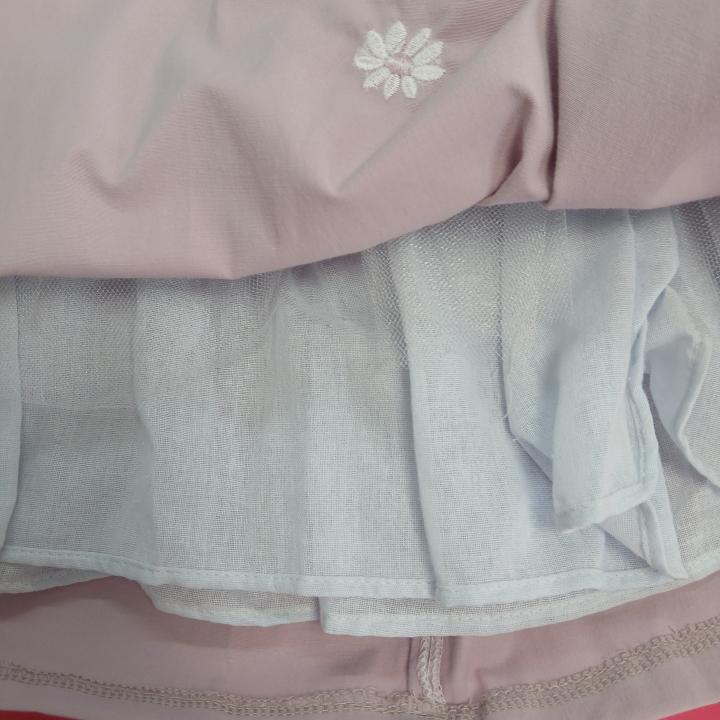 DRESSES