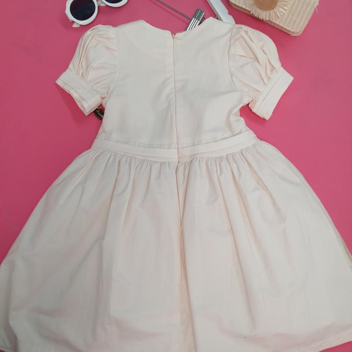 DRESSES