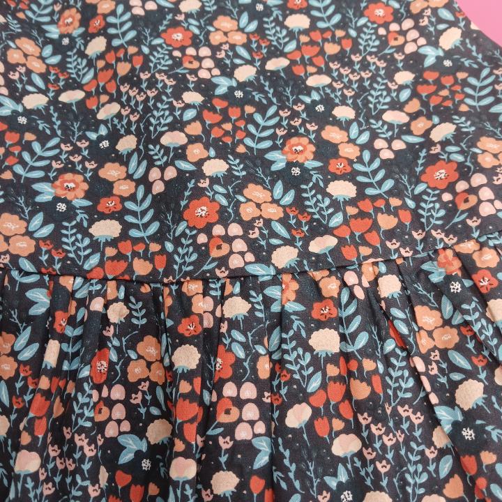 DRESSES