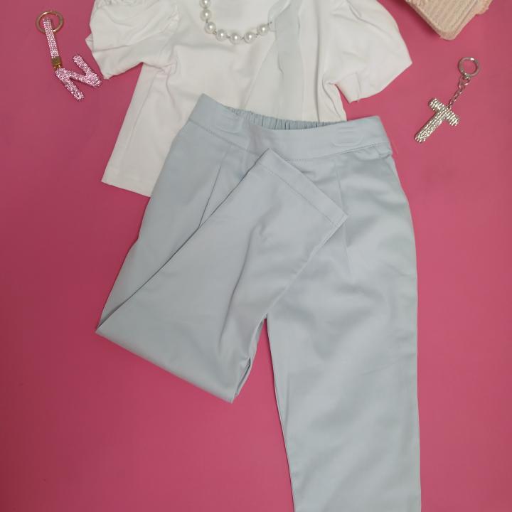 T-SHIRT AND PANTS