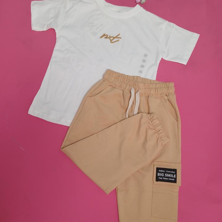 T-SHIRT AND YOUFO PANTS