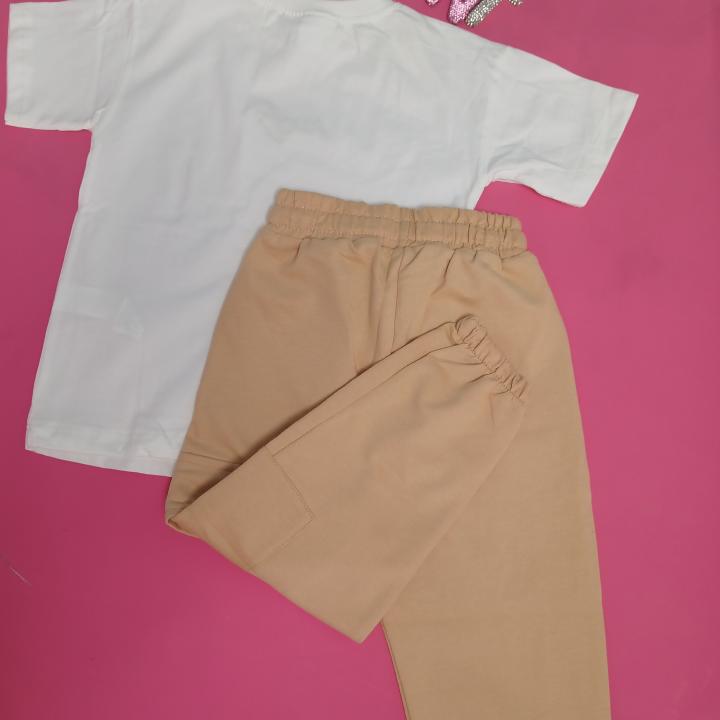 T-SHIRT AND YOUFO PANTS