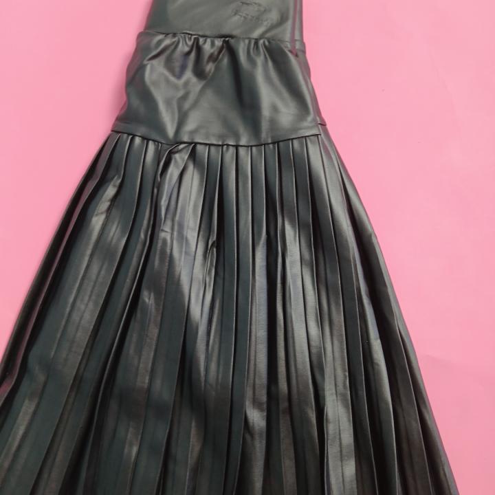 BLOUZ AND SKIRTS