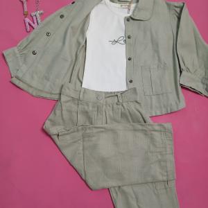 SET SHIRTS AND T-SHIRTS AND PANTS