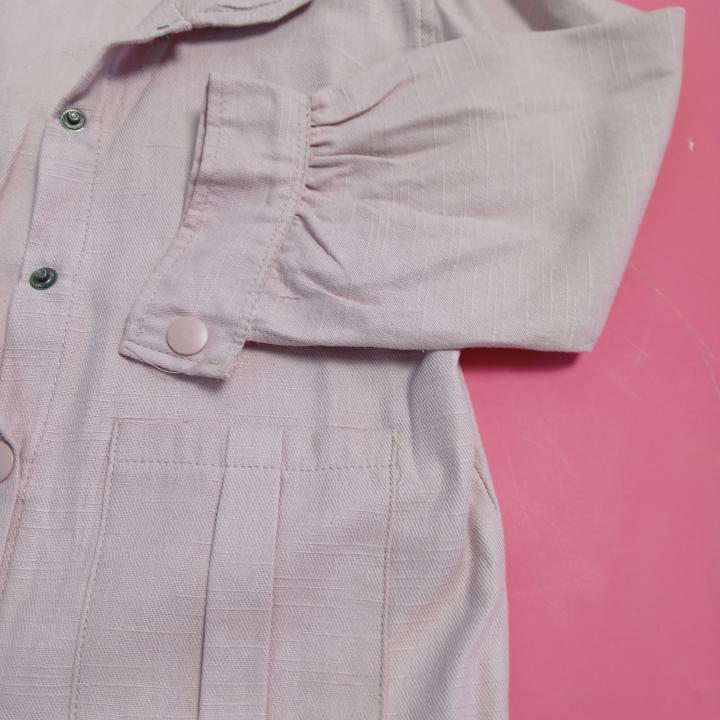 SET SHIRTS AND T-SHIRTS AND PANTS