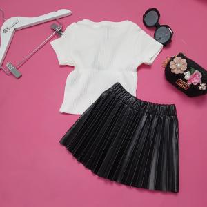 SET T-SHIRTS AND SKIRTS