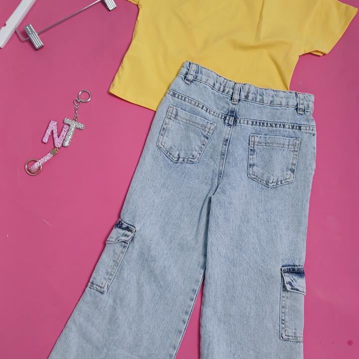SET T-SHIRTS AND PANTS