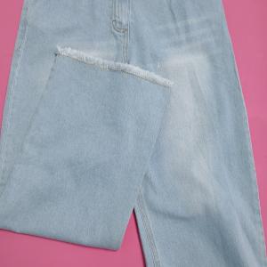 SET T-SHIRTS AND PANTS