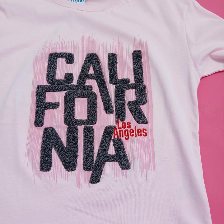 SET T-SHIRTS AND LEGGiNG