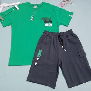 SET T-SHIRTS AND SHORTS