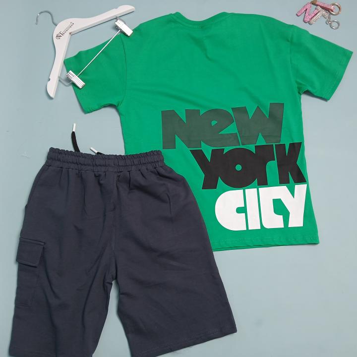 SET T-SHIRTS AND SHORTS