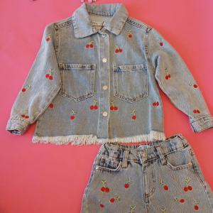 SET JACKETS AND SHORTS