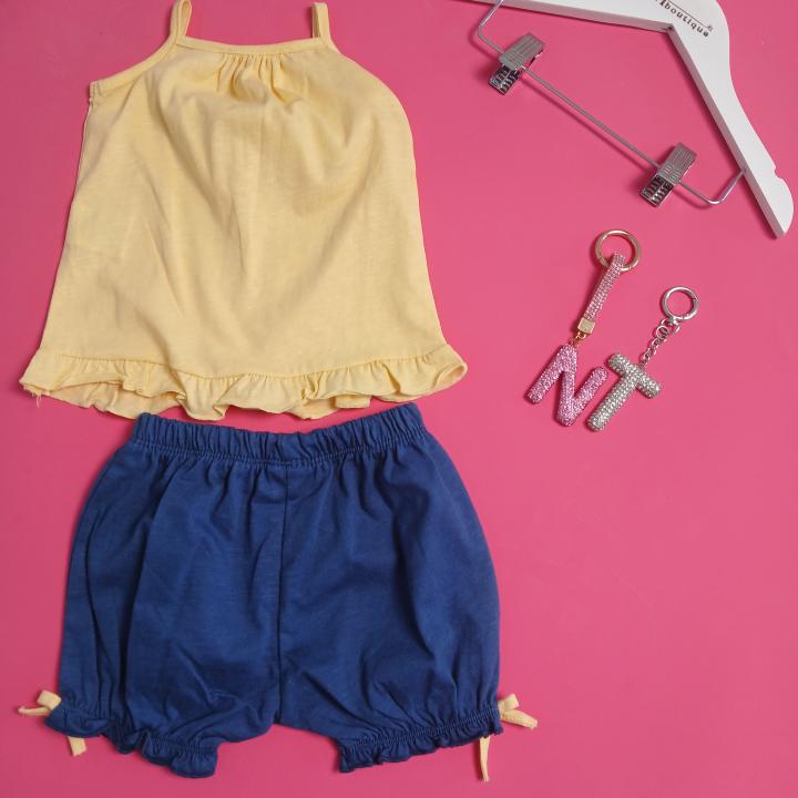 SET SWEATER AND SHORTS