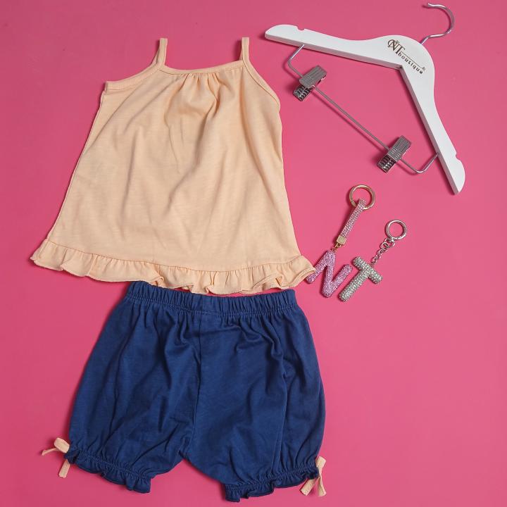 SET SWEATER AND SHORTS