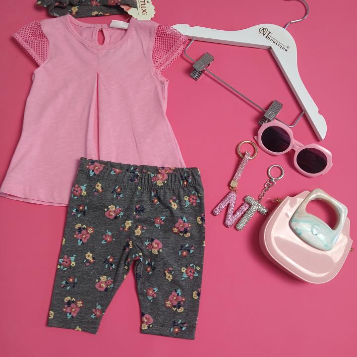 SET T-SHIRTS AND PANTS AND BONDANA FOR BABY GIRLS