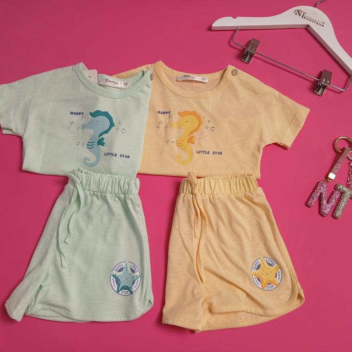 SET T-SHIRTS AND SHORTS