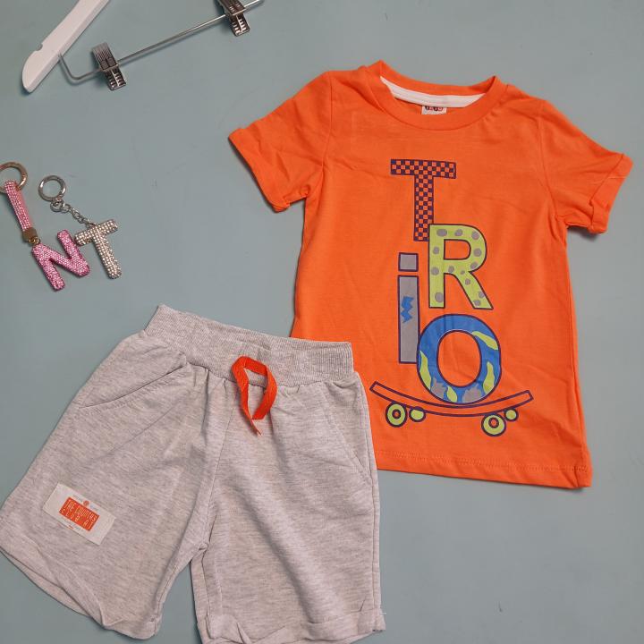 SET T-SHIRTS AND SHORTS