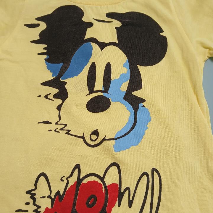 SET T-SHIRTS AND SHORTS