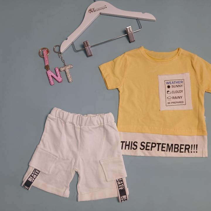 SET T-SHIRTS AND SHORTS