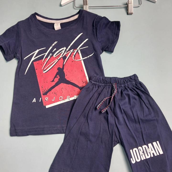 SET T-SHIRTS AND SHORTS SPORTS