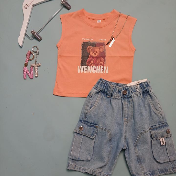 SET T-SHIRTS AND SHORTS