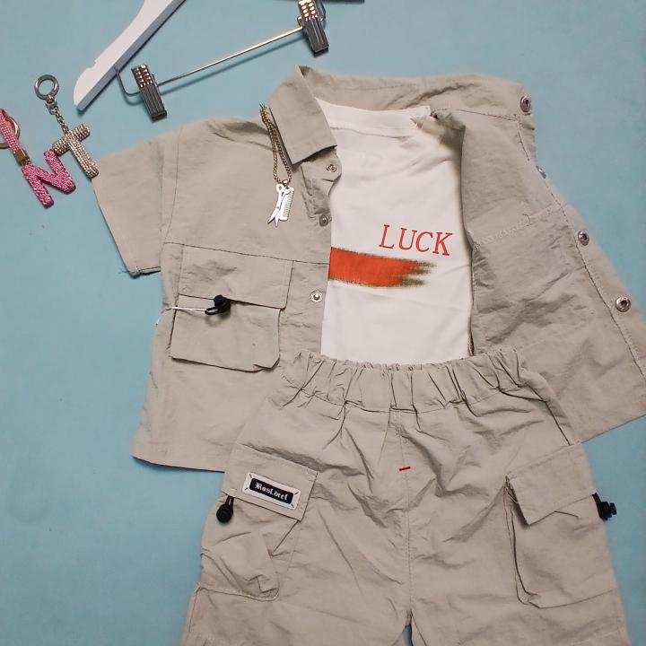 SET  CHEMISE ,T-SHIRTS AND SHORTS