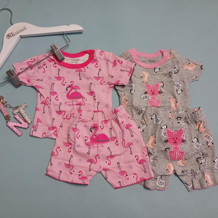 SET T-SHIRTS AND SHORTS