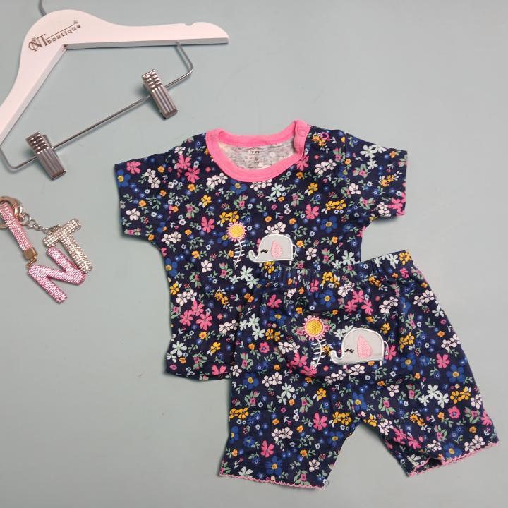 SET T-SHIRTS AND SHORTS