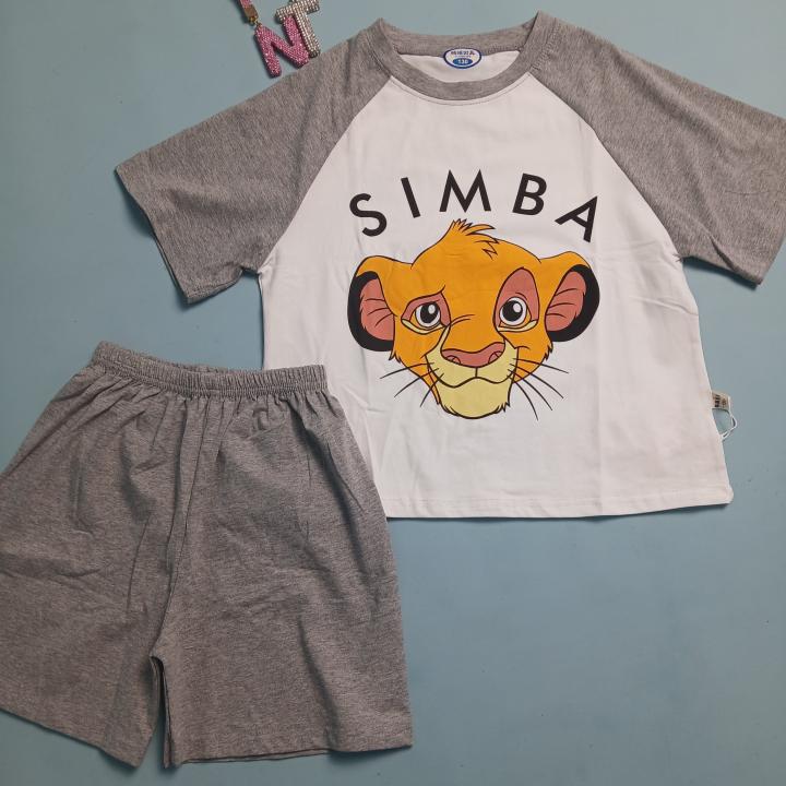 SET T-SHIRTS AND SHORTS