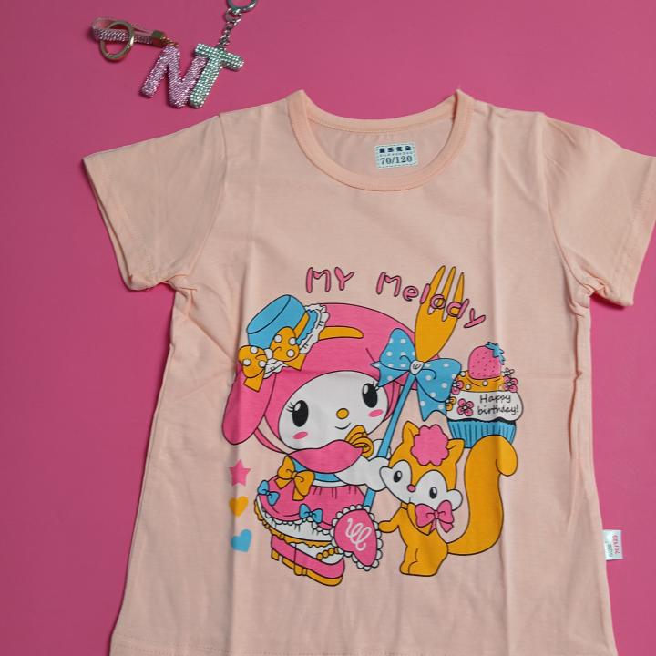 SET T-SHIRTS AND SHORTS
