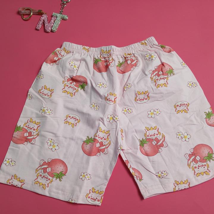 SET T-SHIRTS AND SHORTS