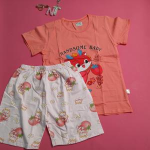 SET T-SHIRTS AND SHORTS