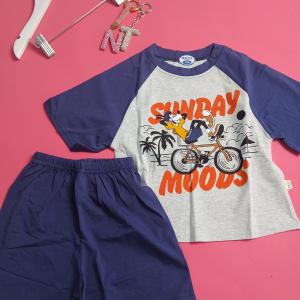 SET T-SHIRTS AND SHORTS