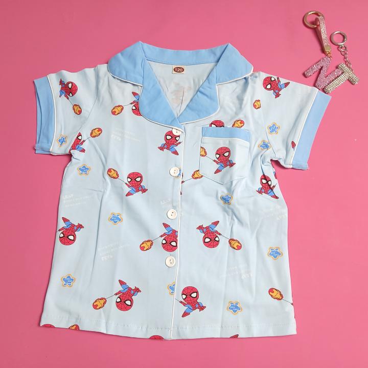SET T-SHIRTS AND PANTS
